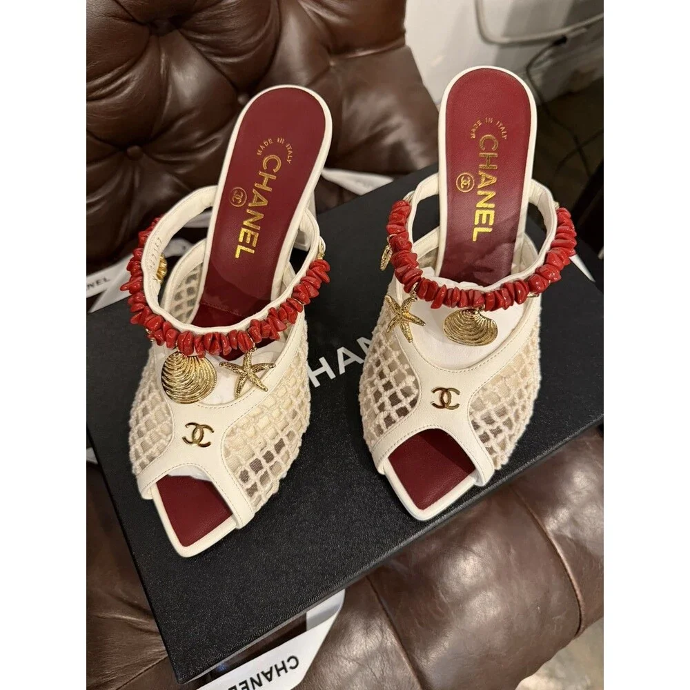 NEW Chanel 26M Coco Beach Mules Ivory Mesh/Cotton/Lambskin/Resin/Metal 36.5 - Picture 9 of 9